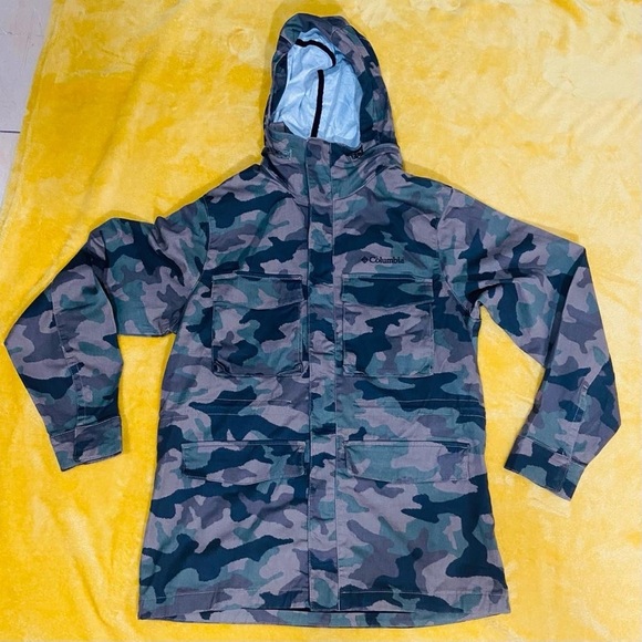Columbia military denim jacketCamo camouflage style